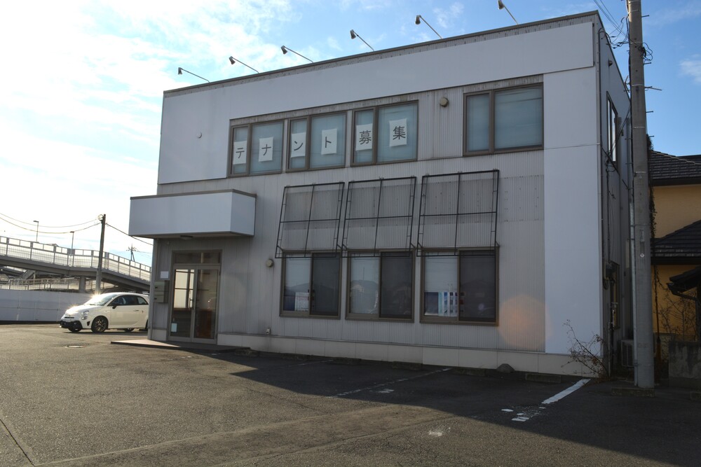 高崎市浜尻町テナント 外観
